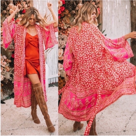 Spell & The Gypsy Delirium Floral Maxi Kimono in Red Coral - Picture 2 of 13